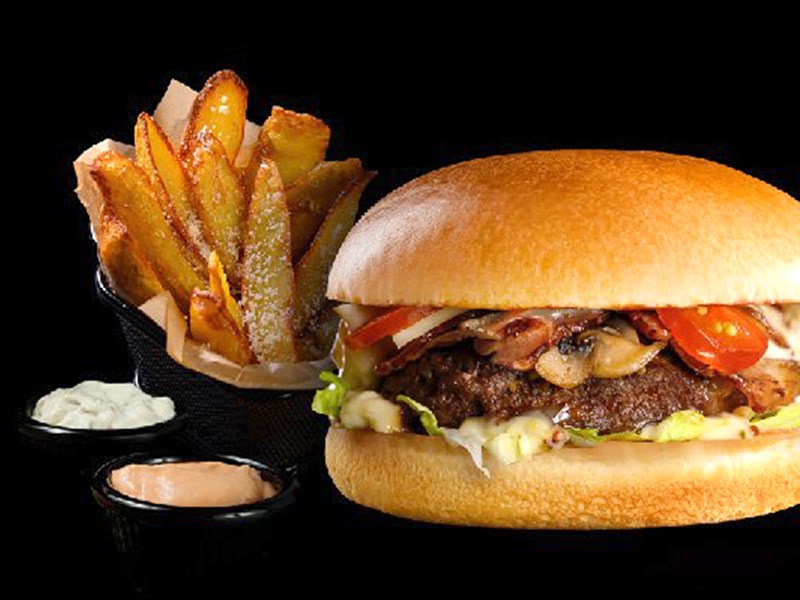 BURGER VITA ANGUS 100% + CARTOFI